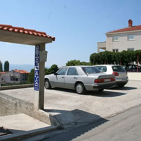 Omis 12194a * Dugi Rat